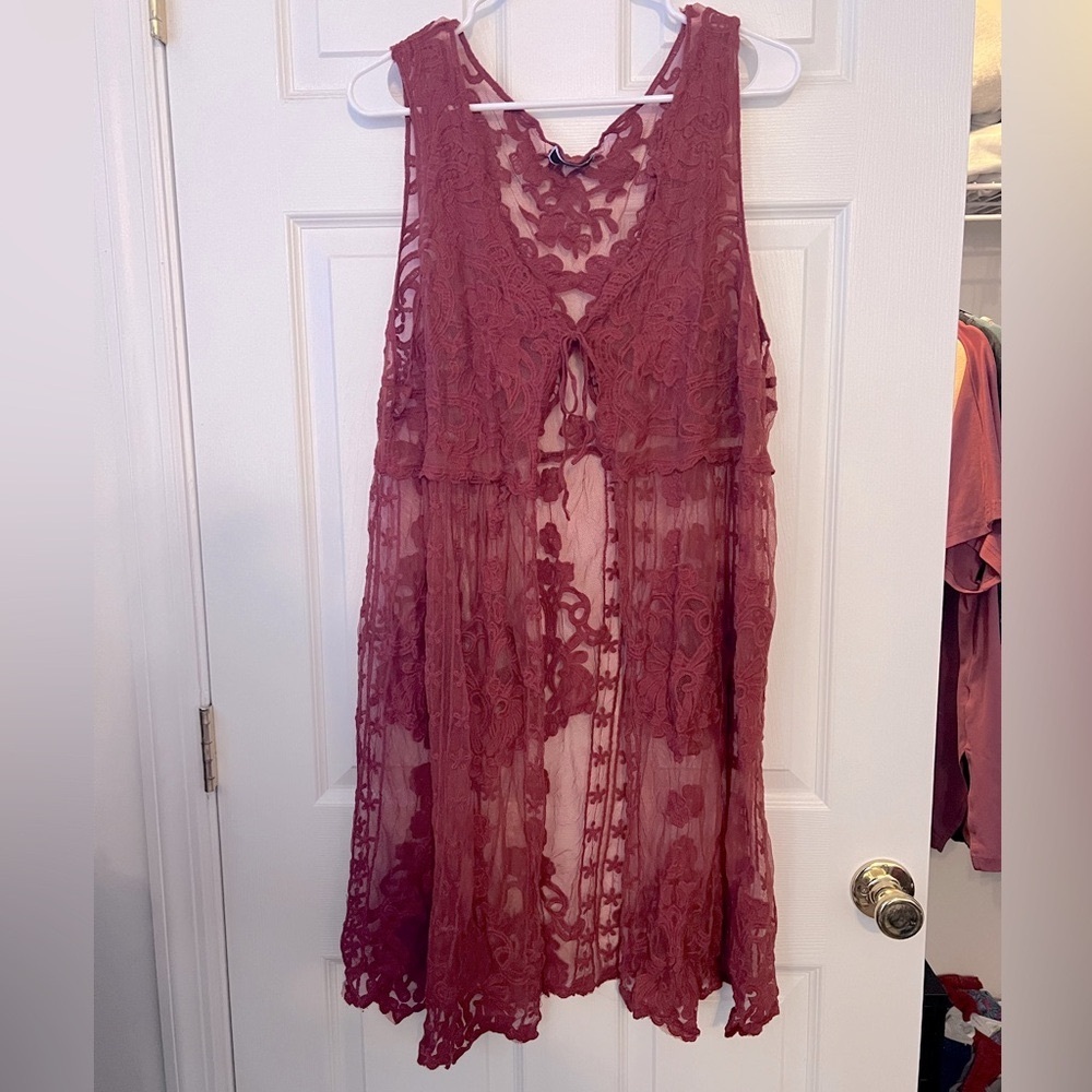 Lace vest